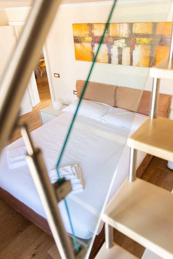 Modern, Bright Near Boboli Gardens & Santo Spirito - Homeunity Florenz Exterior foto